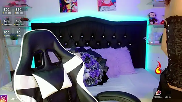 Luna blackk online show from October 20, 10:10 pm