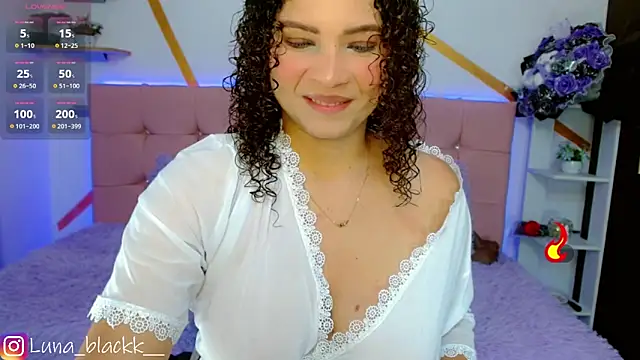 Luna blackk online show from November 30, 9:08 pm