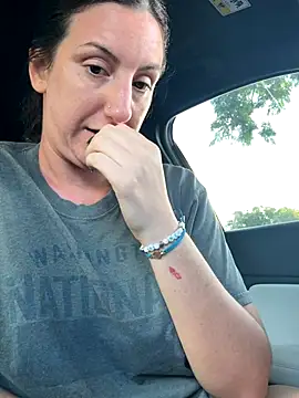 sweetsirenn online show from September 25, 12:09 pm