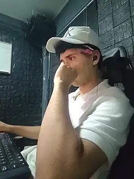 Snapshot of jacobs_shelby chatting on February 14, 11:23 pm jacobs shelby online show from February 14, 11:23 pm