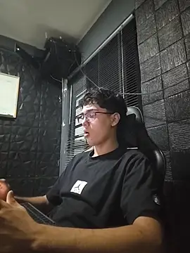 Snapshot of jacobs_shelby chatting on February 23, 11:02 pm jacobs shelby online show from February 23, 11:02 pm