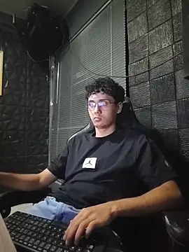 Snapshot of jacobs_shelby chatting on March 5, 11:12 pm jacobs shelby online show from March 5, 11:12 pm