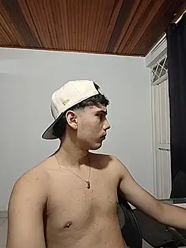 Snapshot of jacobs_shelby chatting on March 24, 1:10 am jacobs shelby online show from March 24, 1:10 am