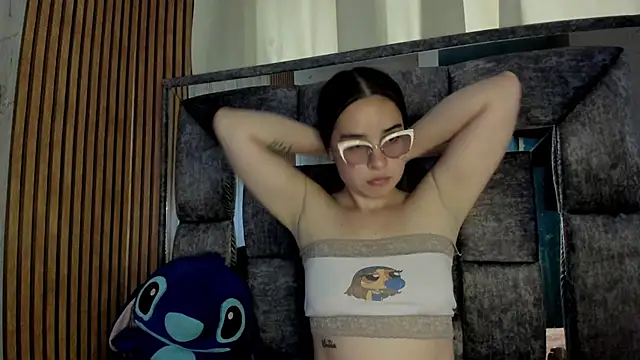 Snapshot of Cherry__Hot chatting on September 19, 10:21 pm Cherry Hot online show from September 19, 10:21 pm