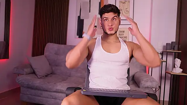 DaviesBrown online show from September 24, 8:23 pm