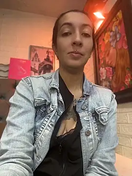 Snapshot of SALOME_KORLAND chatting on April 9, 8:03 pm SALOME KORLAND online show from April 9, 8:03 pm