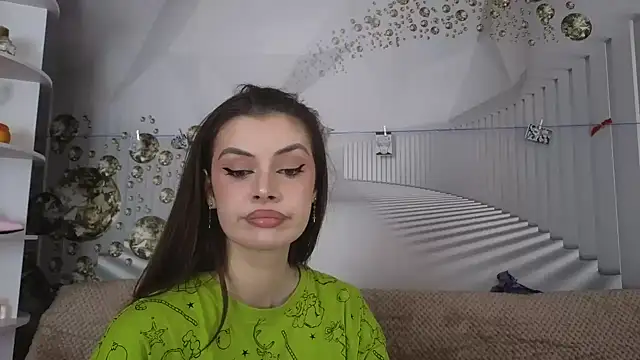 EvoletteLouLou online show from November 3, 3:24 pm