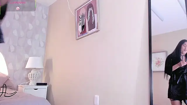 Snapshot of isabella_milf_ chatting on October 8, 7:11 pm isabella milf online show from October 8, 7:11 pm