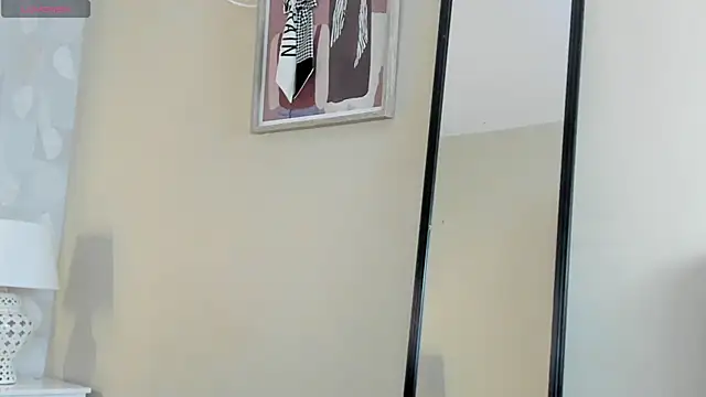 isabella milf  online show from November 5, 7:14 pm