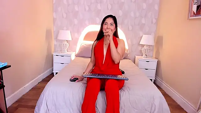 Snapshot of isabella_milf_ chatting on March 14, 7:19 pm isabella milf online show from March 14, 7:19 pm