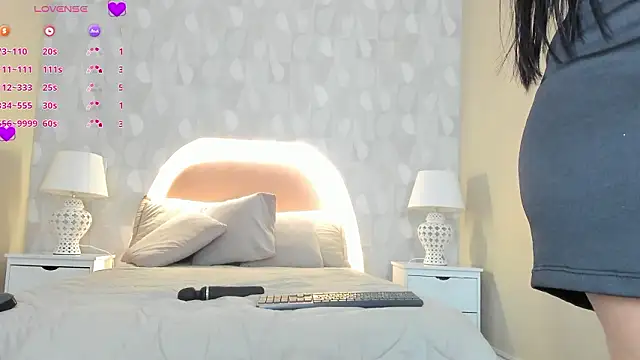 Snapshot of isabella_milf_ chatting on March 24, 7:08 pm isabella milf online show from March 24, 7:08 pm