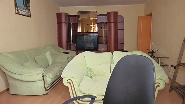 Snapshot of Margo_Moll chatting on February 8, 9:34 am Margo Moll online show from February 8, 9:34 am