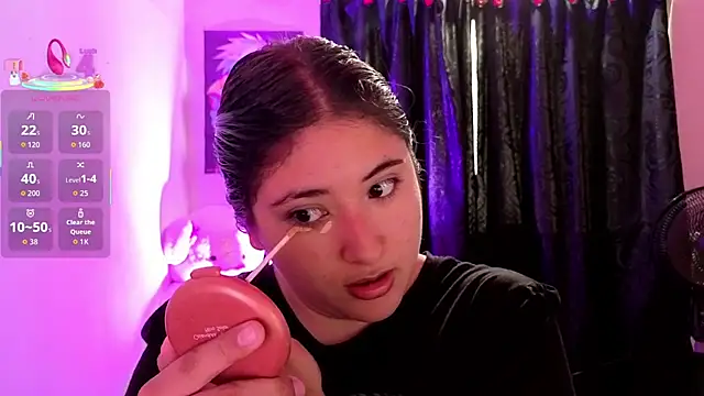 Snapshot of Gaby__Howards chatting on October 13, 7:03 pm Gaby Howards online show from October 13, 7:03 pm