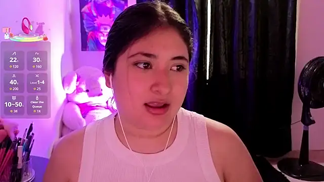 Snapshot of Gaby__Howards chatting on October 14, 7:03 pm Gaby Howards online show from October 14, 7:03 pm