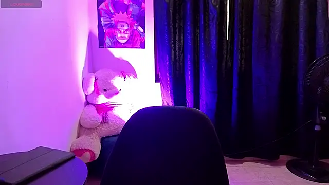 Snapshot of Gaby__Howards chatting on October 20, 7:03 pm Gaby Howards online show from October 20, 7:03 pm