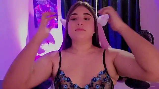 Snapshot of Gaby__Howards chatting on October 25, 7:08 pm Gaby Howards online show from October 25, 7:08 pm