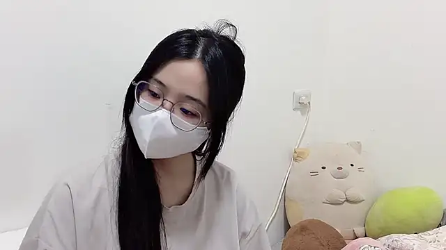 Snapshot of LHeart chatting on March 23, 1:59 pm LHeart online show from March 23, 1:59 pm