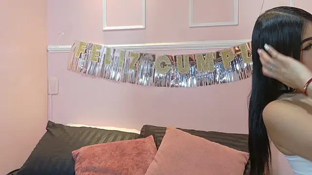 Snapshot of RossyCarters chatting on February 26, 2:27 pm RossyCarters online show from February 26, 2:27 pm