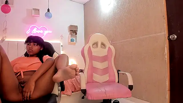 Snapshot of Andre_lezcano chatting on October 19, 7:58 pm Andre lezcano online show from October 19, 7:58 pm