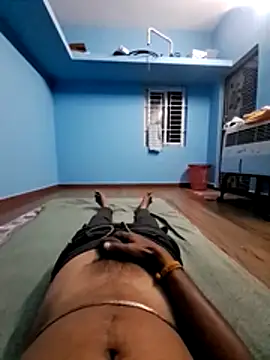 Snapshot of Tamilpayan00 chatting on March 31, 4:40 pm Tamilpayan00 online show from March 31, 4:40 pm