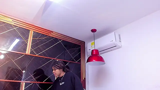 HannyThompson online show from September 26, 12:20 pm