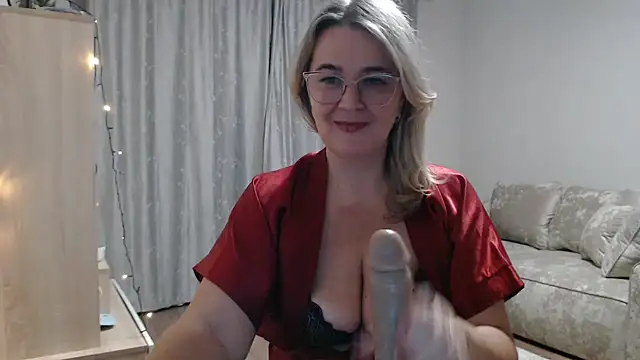 EleanoraDream online show from January 5, 5:27 pm