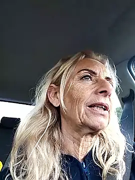 clarabell4 online show from November 19, 7:41 am