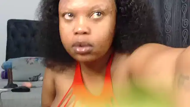 Snapshot of Busty-Caramel chatting on September 24, 6:00 pm Busty-Caramel online show from September 24, 6:00 pm