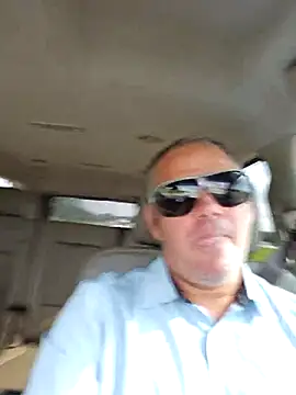 cubanitofeliz40 online show from October 1, 2:56 pm