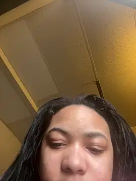 Snapshot of nuttybutter999999 chatting on March 4, 10:16 pm nuttybutter999999 online show from March 4, 10:16 pm