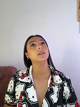 nicolexxaleja online show from May 5, 2:58 pm
