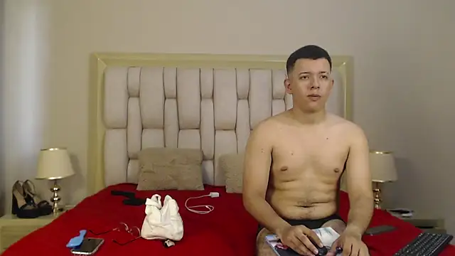 SofiandMarko online show from September 27, 8:25 pm