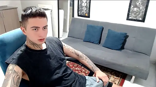 santii ss online show from November 19, 11:38 pm