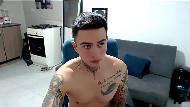 santii ss online show from December 3, 2:52 am