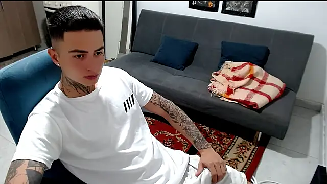 santii ss online show from December 14, 12:16 am