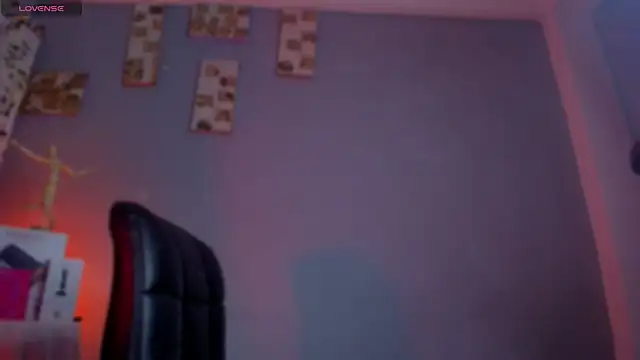 Chloe cooperr online show from November 6, 10:54 pm