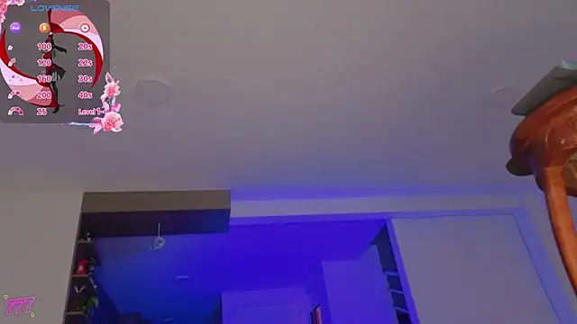 Chloe cooperr online show from May 11, 5:57 am