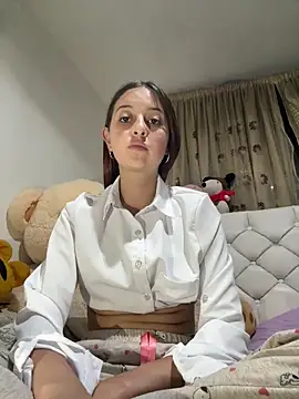 esmeralda diamond69 online show from February 12, 5:13 am