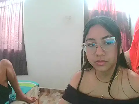 honeysweet111 online show from September 26, 8:46 pm