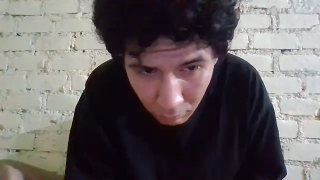 Snapshot of LecheDeSoya666 chatting on April 4, 7:50 am LecheDeSoya666 online show from April 4, 7:50 am