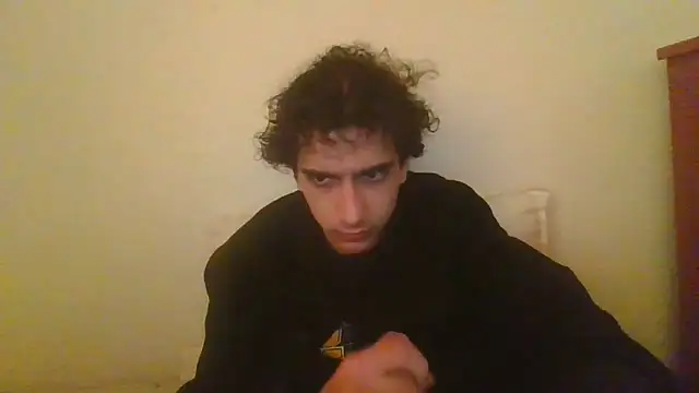 Snapshot of foxyboyy chatting on February 7, 7:01 am foxyboyy online show from February 7, 7:01 am