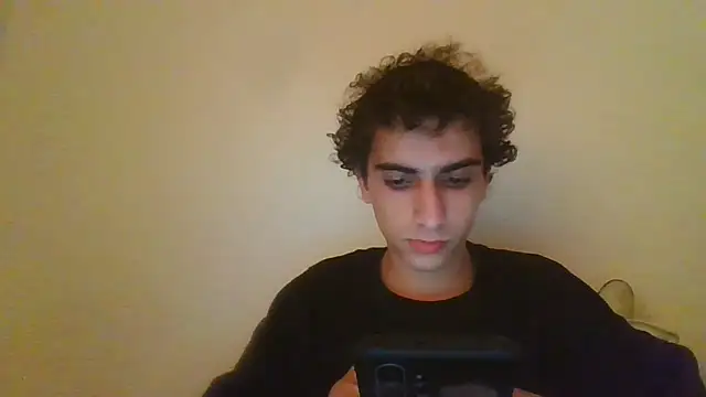 Snapshot of foxyboyy chatting on February 13, 8:54 am foxyboyy online show from February 13, 8:54 am