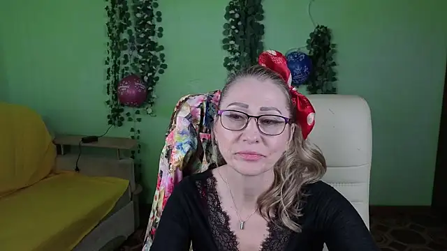 Habibi Honeyy online show from September 27, 11:04 am