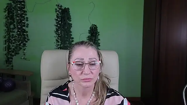 Habibi Honeyy online show from October 22, 11:54 am