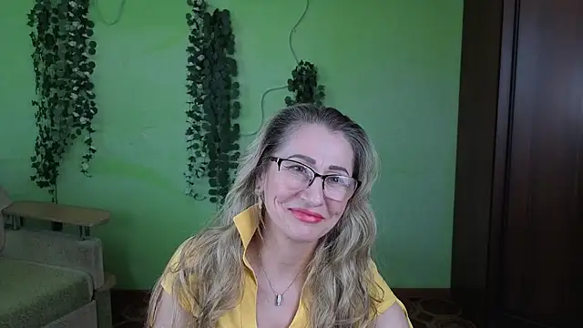 Habibi Honeyy online show from May 18, 1:06 pm