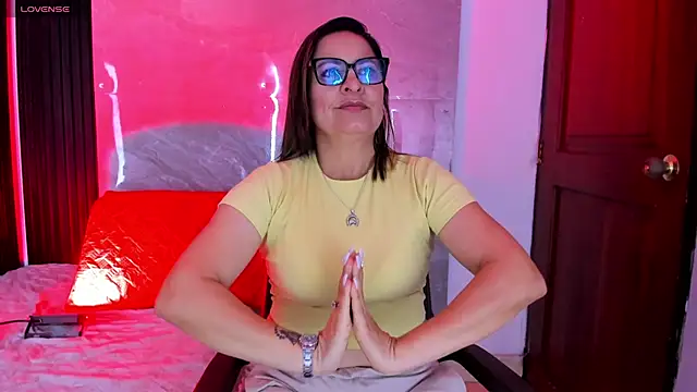 Agatha Pleasure online show from February 12, 11:49 am