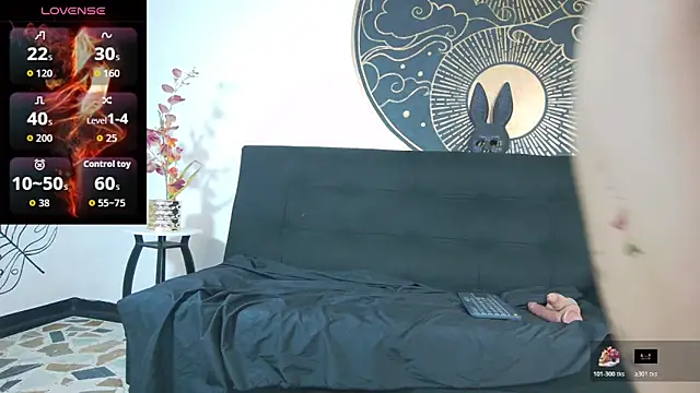 Snapshot of Daliana_Gounbolt chatting on October 28, 8:22 pm Daliana Gounbolt online show from October 28, 8:22 pm