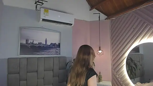 Snapshot of allison_chiaki chatting on September 11, 7:25 pm allison chiaki online show from September 11, 7:25 pm