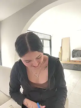 Celestee69 online show from February 10, 7:29 pm