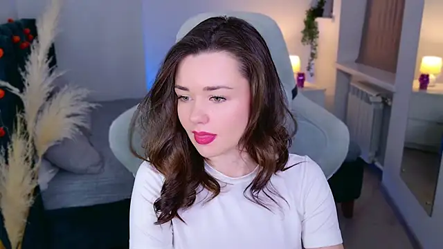 Snapshot of AvaFlower chatting on October 18, 2:18 pm AvaFlower online show from October 18, 2:18 pm